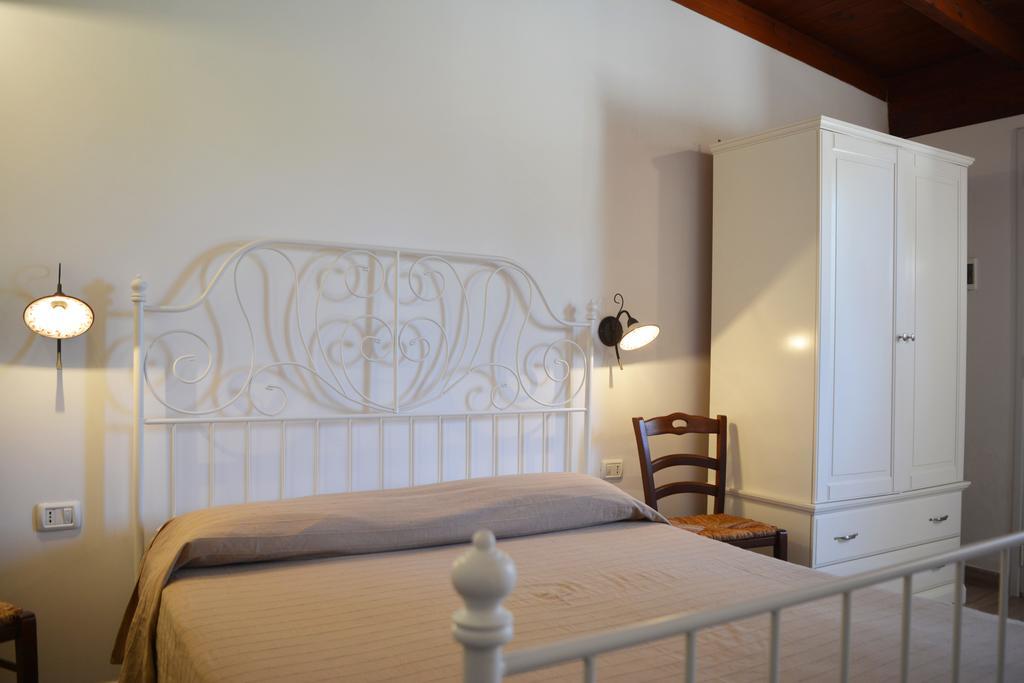 Agriturismo Terra D'Ulivi Porto Cesareo Exterior foto